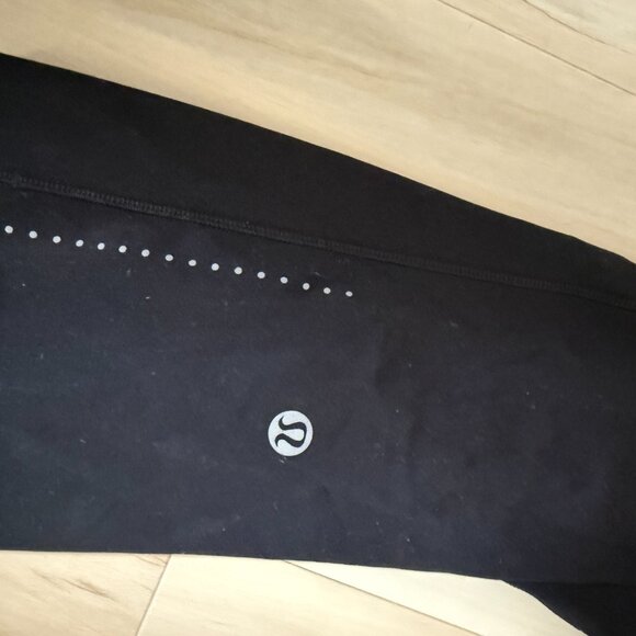 Lululemon Fast & Free Cropped Size 10 - Picture 3 of 4